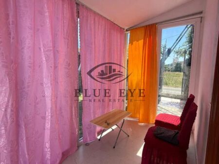 House 1+1 For Rent in the hospital area of Durrës