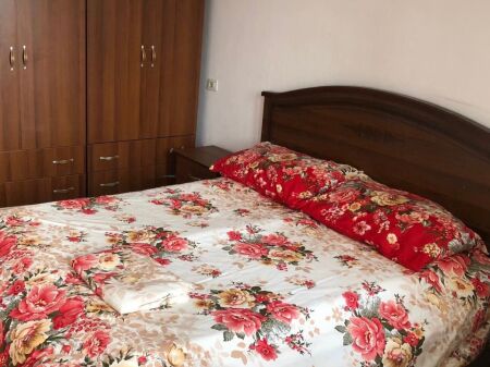 Astir mbarapa Artistit jepet apartament me qera 1+1