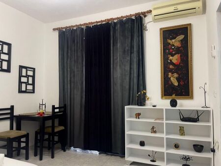 Qera | Garsoniere | Rruga Ferit Xhajko | 380 €/muaj