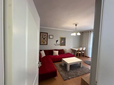 APARTAMENT ME QERA 2+1 ISH RESTORANT DURRESI 50.000 LEKE FH-79001