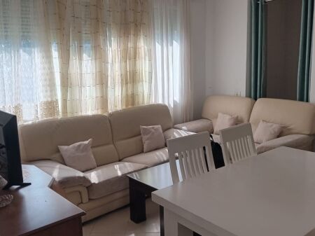 Apartment 2+1 for rent in Fresk near Deliu Restaurant