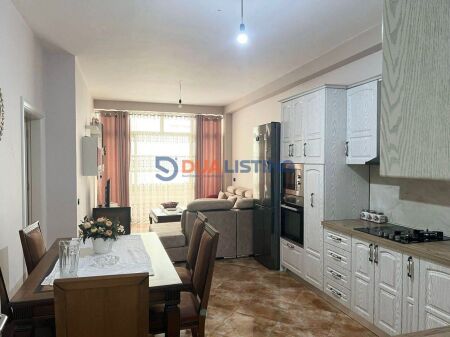 We offer for rent a 2+1 apartment in the Fresku area.