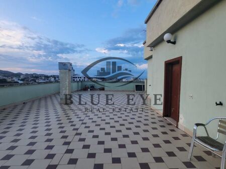 Apartament me Qera në Zemër të Durrësit
