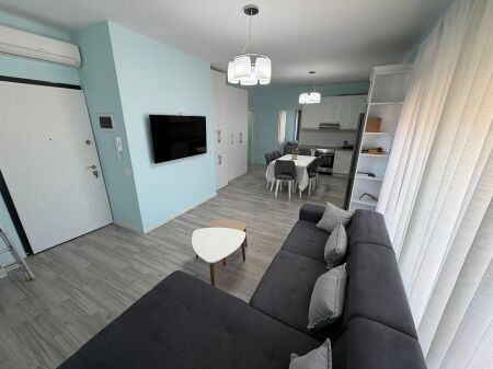 Jepet me qira apartamet 2+1+2 tek Rruga Dibres