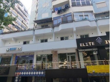 BUSINESS PREMISES FOR SALE IN LAPRAKË – ARABIT PALACES Select142952