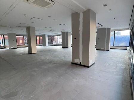 🏢 AMBIENT KOMERCIAL PREMIUM ME QIRA TEK KOMPLEKSI DELIJORGJI