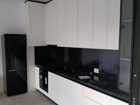 Qera | Apartament 2 + 1 + 2 | Rruga 5 Maji | 450 €/muaj