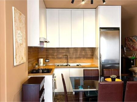 Appartamento 1+1 in affitto in Via Mine Peza!