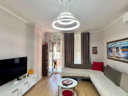 SHITET: 1+1 📍Yzberisht - Gjata Construction (Perballe Grand Gallery) - 140,000€ - Sp.70m² - Pallat i Ri V.2025 me Hipoteke