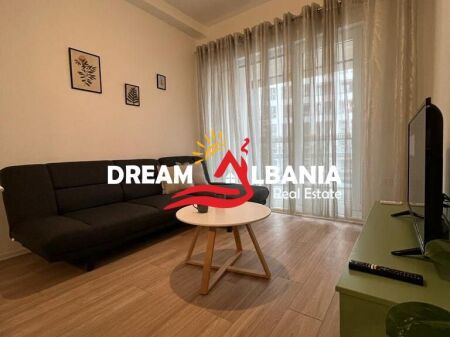 Super Apartment 1+1 for Rent at 21 Dhjetori, At the Complex Contact (ID 5211003)