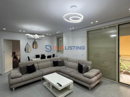 We rent a 2+1 apartment at the Tom Doshi Complex, Shkoze.