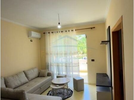 Affitto, Appartamento 1+1, Via Thesari, Fresk .