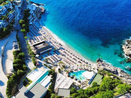 🏡Studio + Parcheggio in Vendita a Folie Village, Jalë🌊