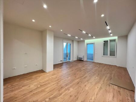 Office 2+1+2 for rent at Gjergj Fishta Boulevard