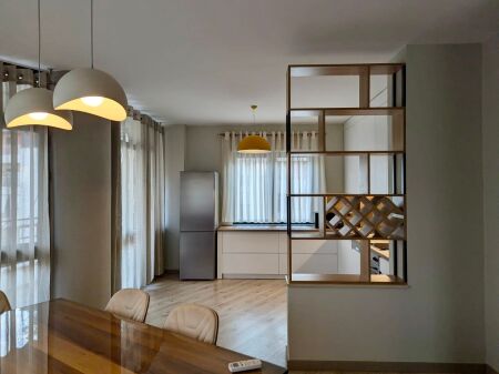 APARTAMENT 3+1+3 PLUS PARKIM ME QIRA PRANE NOBIS!

