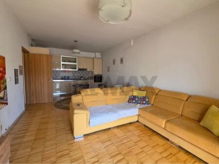 Apartament 2+1 per shitje ne Astir