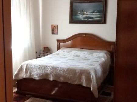 Shitet Apartament 2+1 te Bulevardi Zogu I 📍 Ndodhet pranë Ministrisë së Drejtësisë