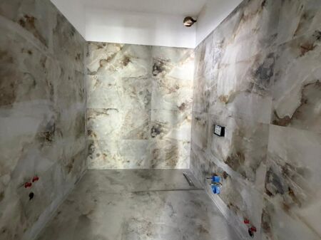 🚨 Prezzo Ribassato – Ottima Opportunità di Investimento! 🚨  🏡 Appartamento in Vendita 3+1+2 Bagni + Deposito – Splendor Residence, Porcelan