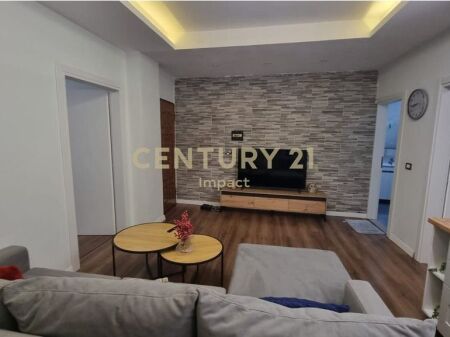 Vendiamo appartamento 2+1 in Via Dibra, Tirana! 212.500 €
