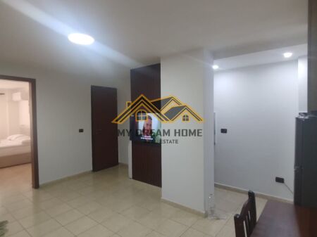JEPET ME QIRA APARTAMENT 1+1 UKD NE DURRES!!