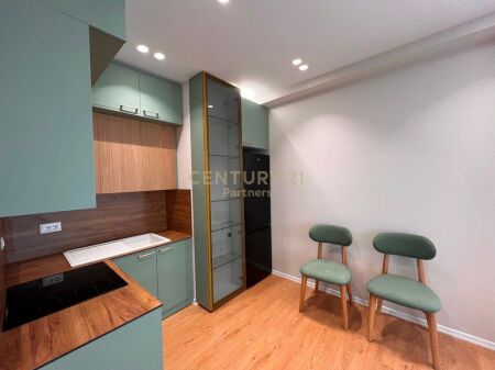 Modern 2+1+2 apartment with veranda for rent in Don Bosko