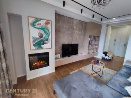 APARTMENT 2+1+PARKING+YARD, DRY LAKE! 1,600 € /Month