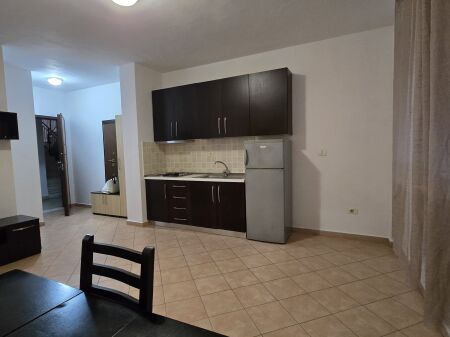 🏡✨ Apartament 2+1 në Shitje – Kompleksi Alba, Zona e Ish-Parkut ✨🏡