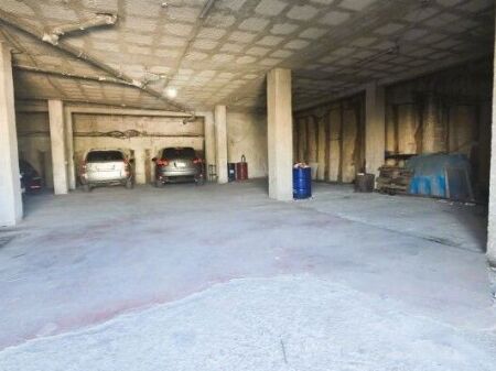 🏢 Locale Commerciale in Affitto – Selitë