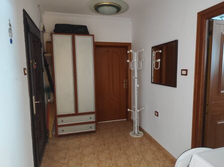 Vendita | Apartament 1 + 1 | Shkolla e Bashkuar | 80000 €