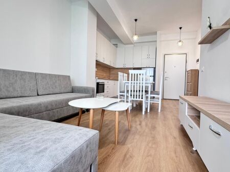 Apartament 2+1+2 me qira