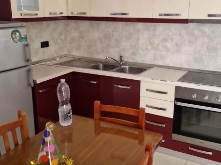 Apartsment 1+1 me qira te Rruga e Dibres