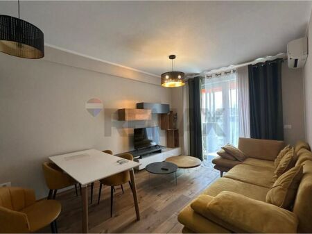 Apartament 1+1 me qera tek Foleja e Gjelber