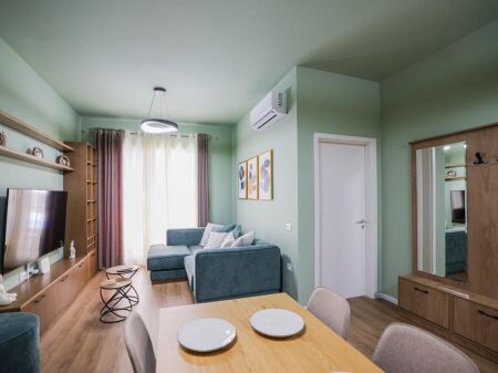 Shitet apartament 1+1 (me hipoteke)