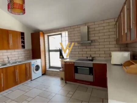 FOR RENT APARTMENT 1+1+VERANDA NEAR OXHAKU 50,000 LEKE