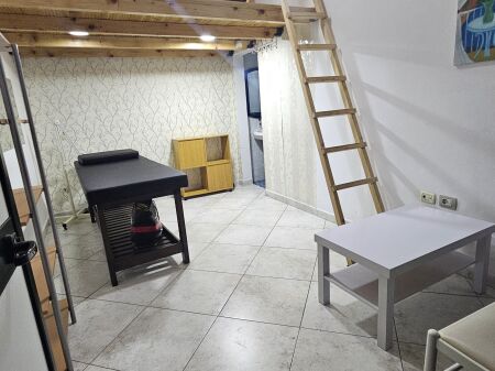 Jepet me Qera Ambient - 21 Dhjetori, Tirane
