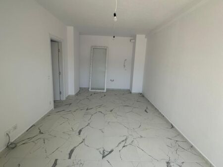 📌 Ufficio in affitto – Univers City