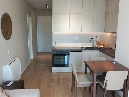 Jepet me qira apartament 1+1