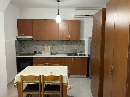 Qera | Garsoniere | Komuna e Parisit | 450 €/muaj