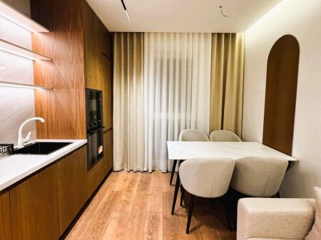 🏡Apartament 2+1+ Parkim me Qira në Xhamllik🔥