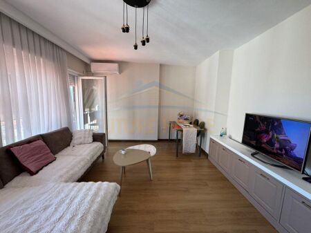 Rent, Apartment 1+1, Dibrës Street, Tirana.