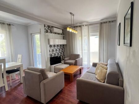SHITET APARTAMENT 1+1 PRANE MAJESTIC HOTEL, GOLEM