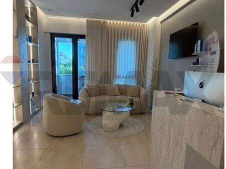 Premises for rent in the Square 21 complex