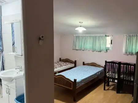 Garsoniere moderne me qira te Gjimnazi "Partizani"