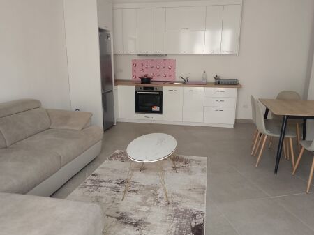 Jepet me qira apartament 2+1