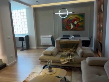 apartament 3+1+2 per qera, ne zonen e Myslym Shyrit.