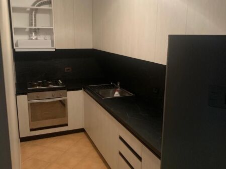 Qera | Apartament 1 + 1 |Tregu Elektrik | 450 €/muaj