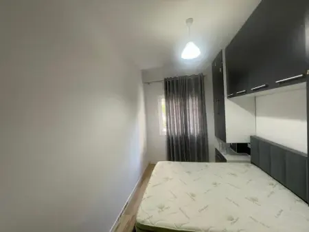 Affitto | Apartament 1 + 1 | Fresku | 350 €/mese