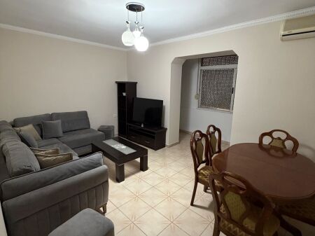 Affitto | Apartament 2 + 1 | Varri i Bamit | 500 €/mese