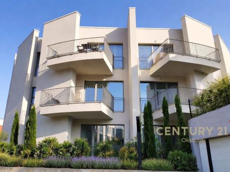 PËR SHITJE APARTAMENT 2+1 NË GREEN VALLEY REZIDENCA TIRANË