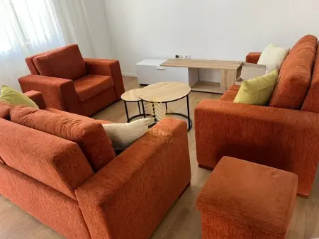 Qira, Hyrje Private 1+1, Ali Demi, 45.000 Lek/muaj